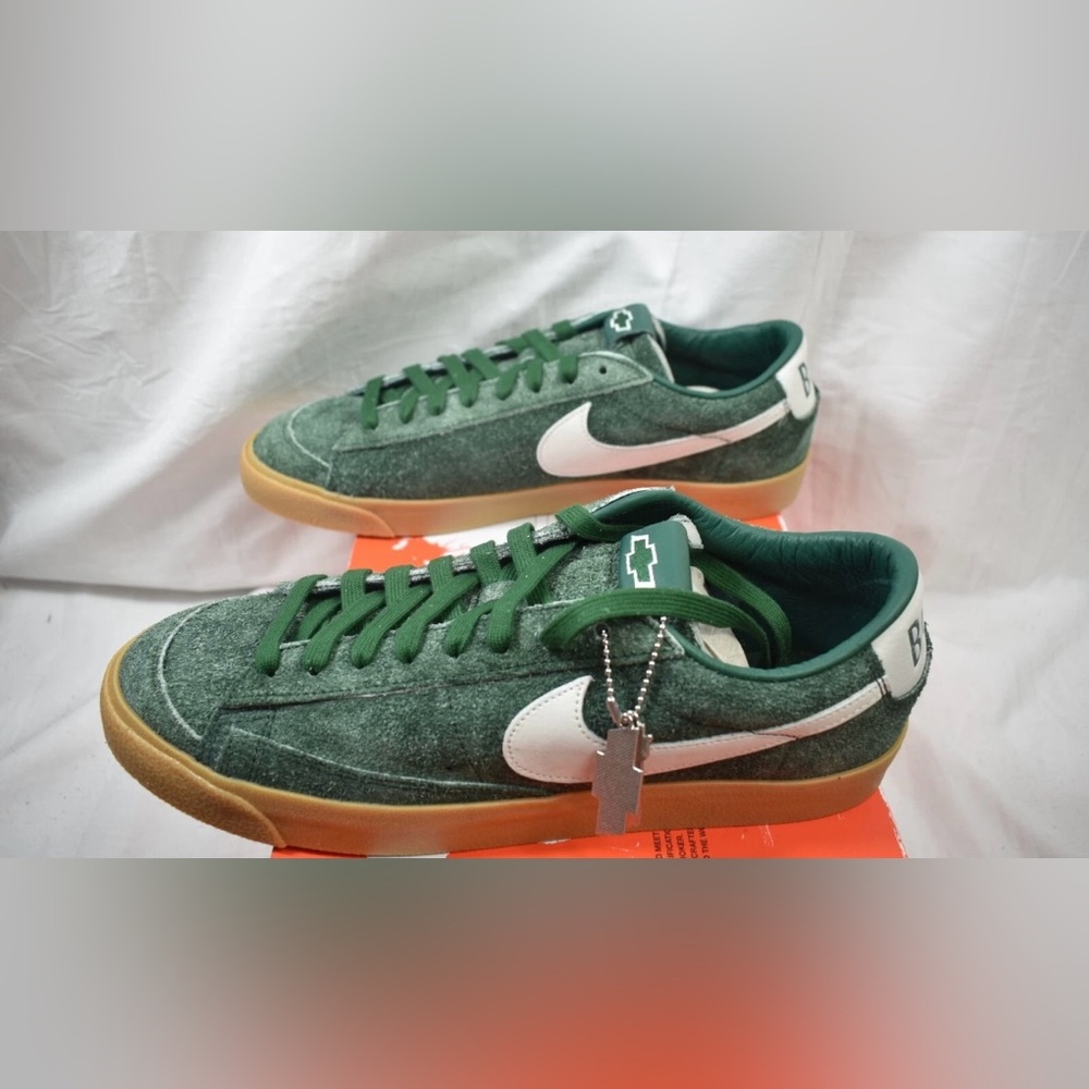 Nike Blazer low Book Chevy HV2197 300